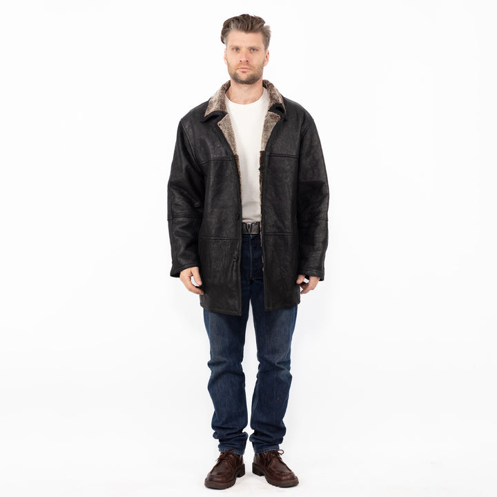 Vintage 90. gadu vīriešu aitādas ādas mētelis melnā krāsā