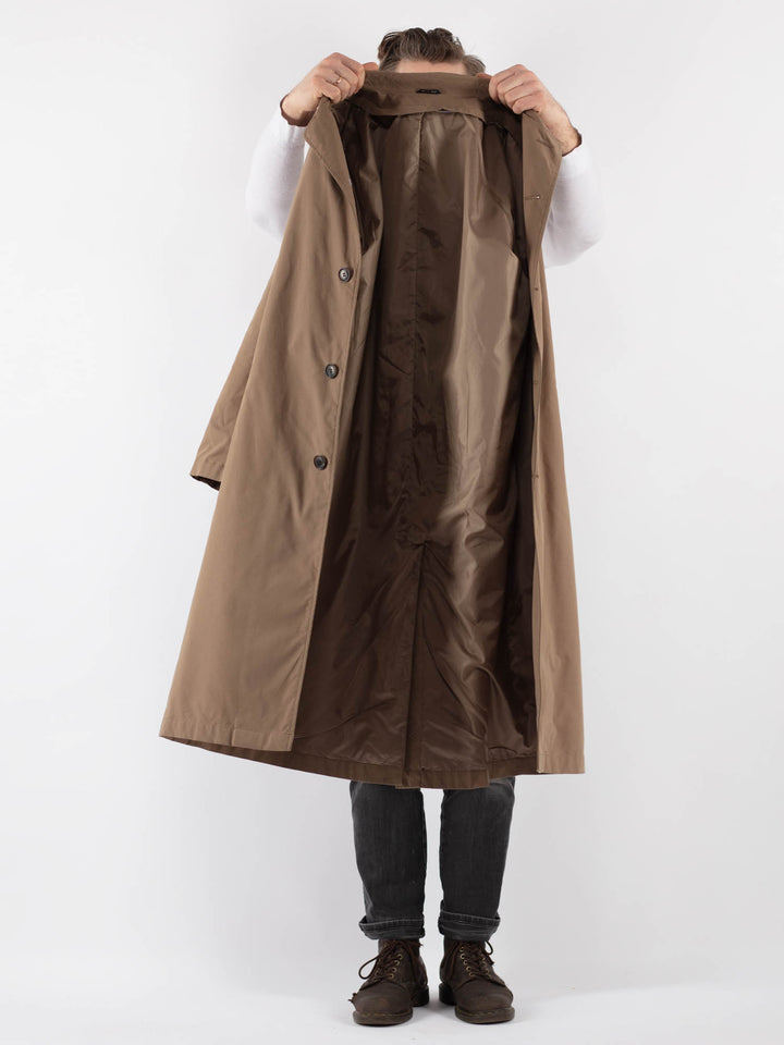 Vintage 00's Men Trench Coat in Beige