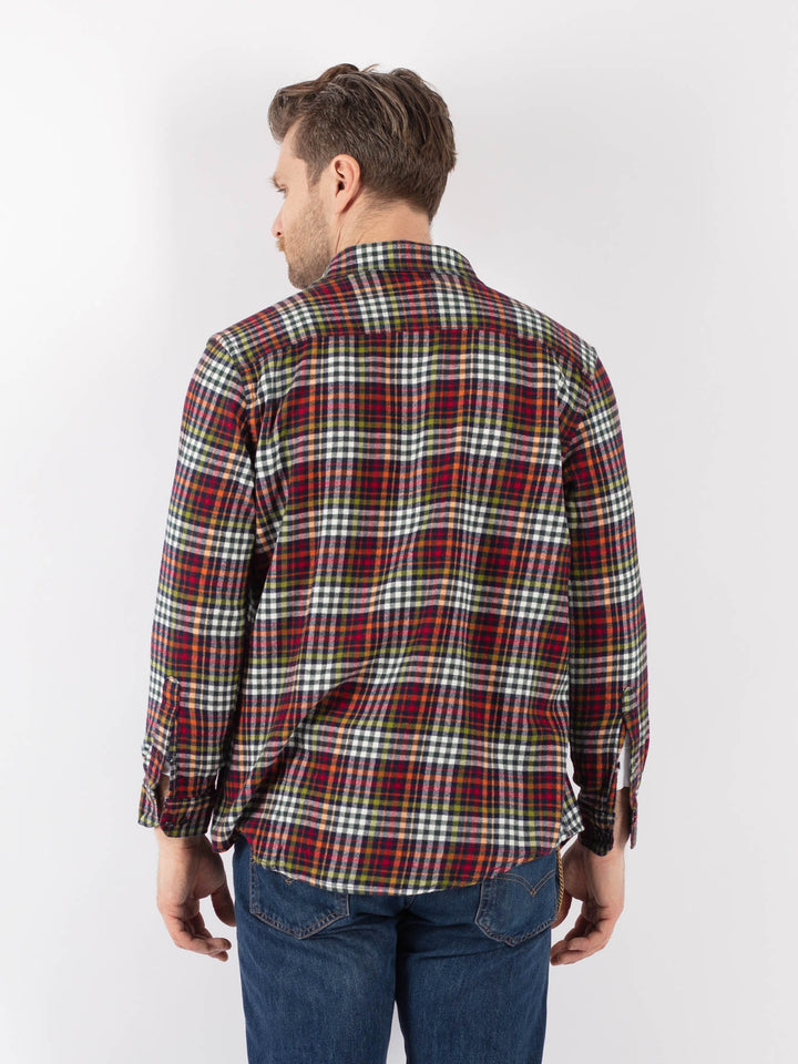 Vintage 00's Men Plaid Flannel Shirt in Multi Z1158
