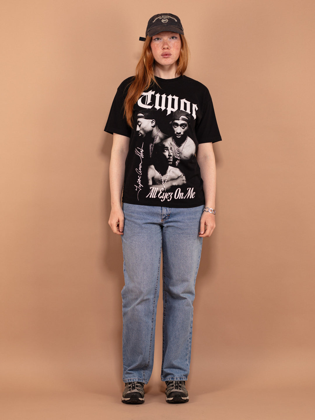 Vintage 00's Women T-shirt with 2Pac print - NorthernGrip