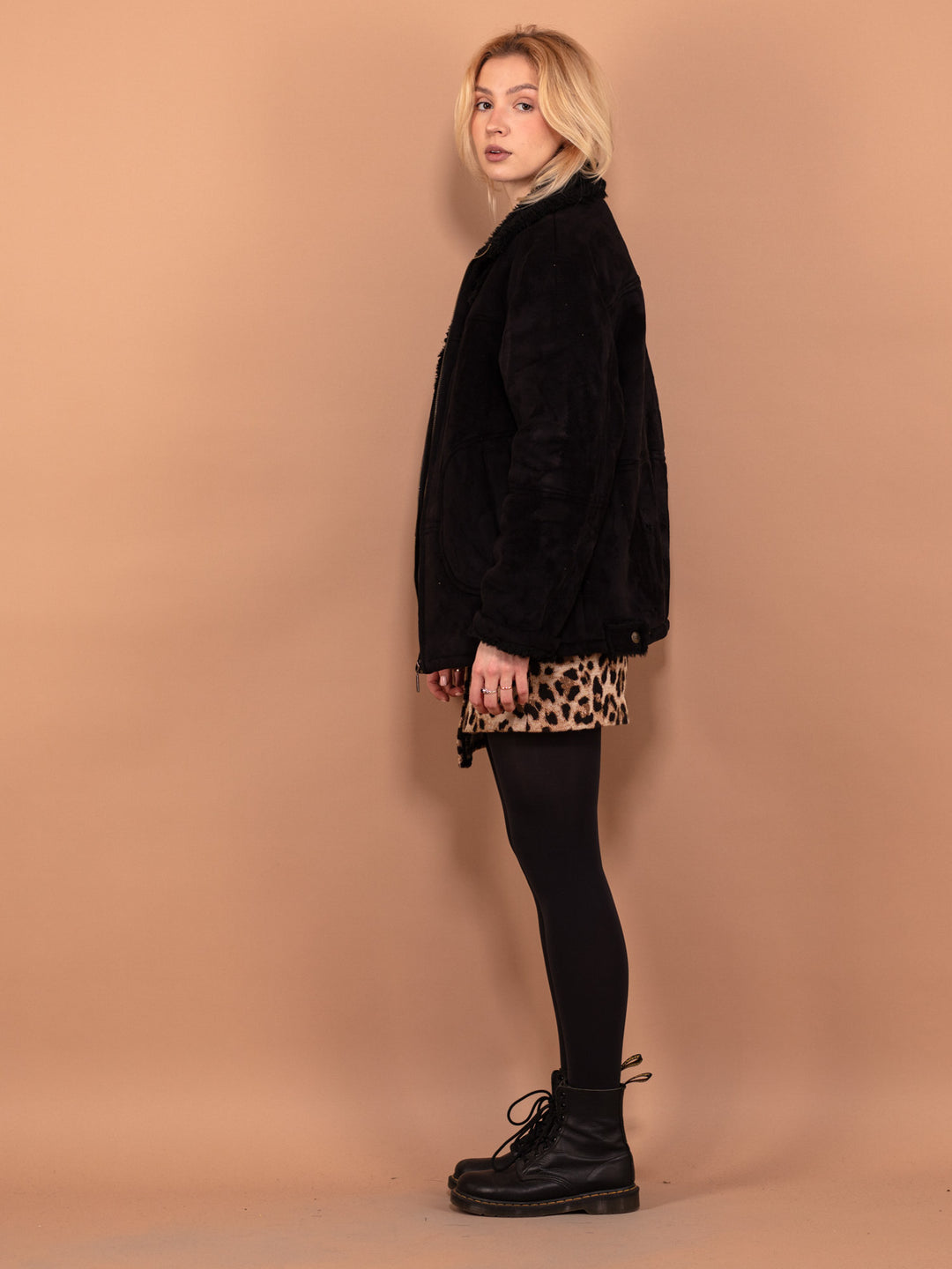 Vintage 00's Women Faux Sheepskin Bomber Jacket in Black - NorthernGrip