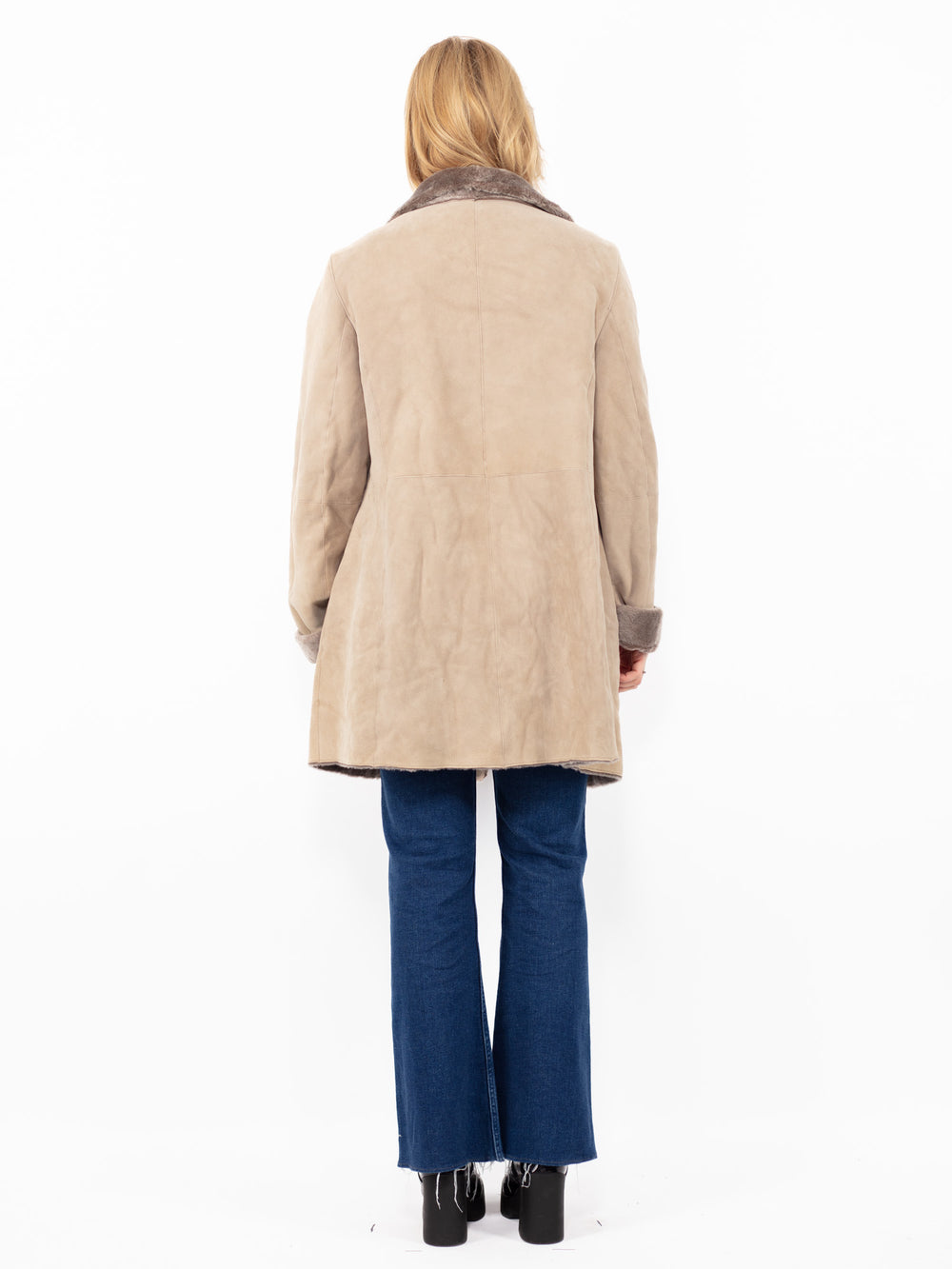 Vintage 00's Women Sheepskin Coat in BeigeA0802