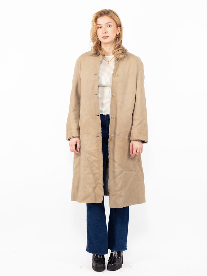 Vintage 00. gadu sieviešu aitādas mētelis bēšā krāsā