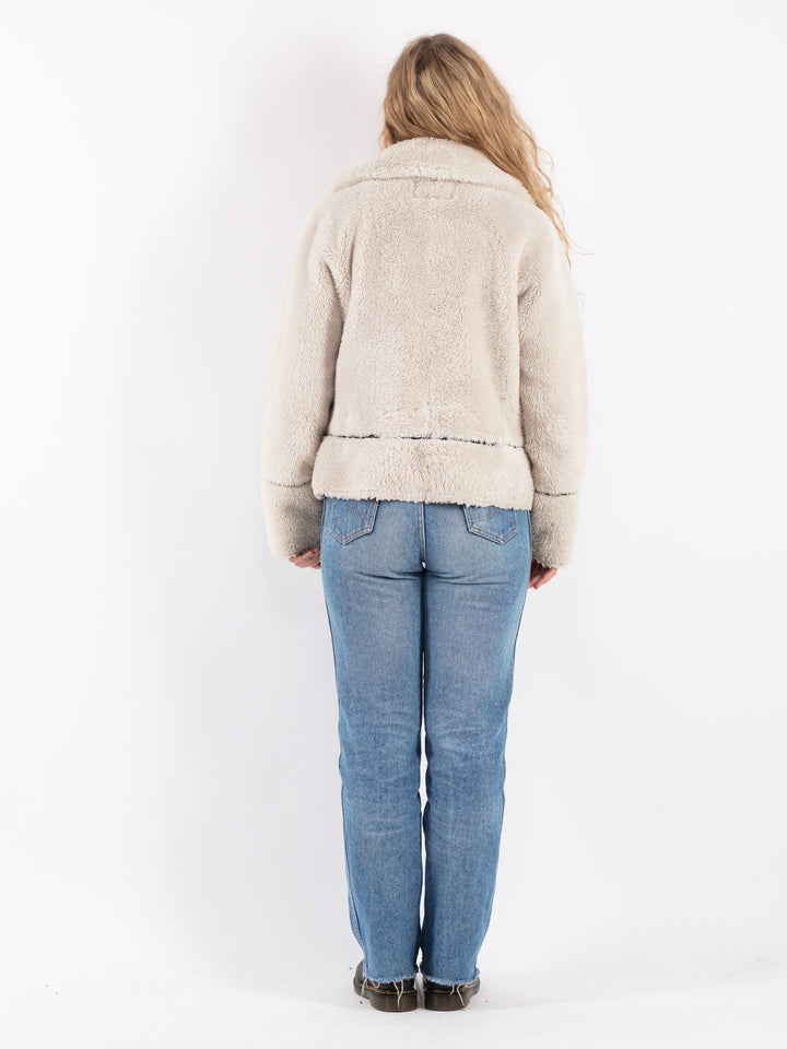 Vintage 00's Women Sherpa Jacket in Beige