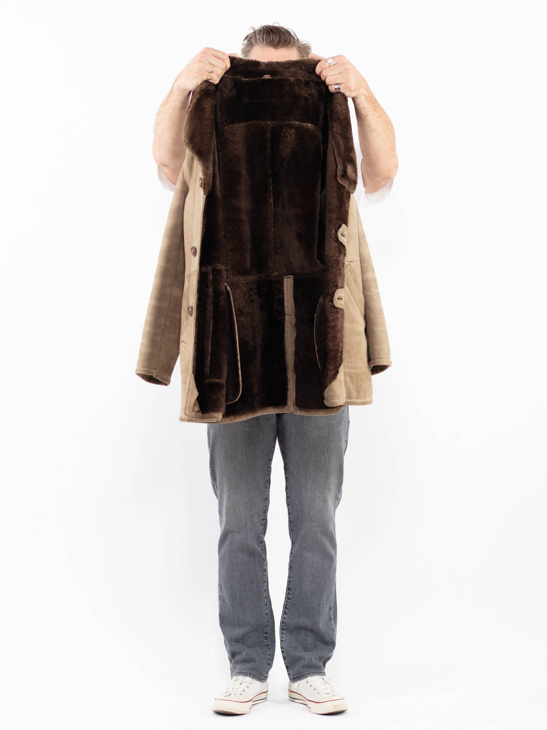 Vintage 70. gadu vīriešu aitādas mētelis bēšā krāsā