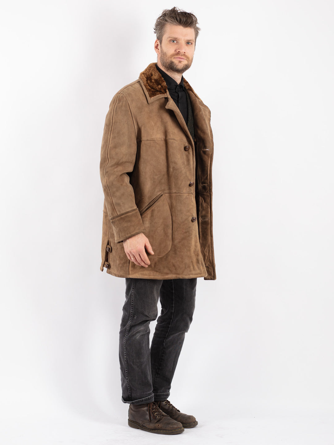Vintage 70's Men Sheepskin Coat in Beige