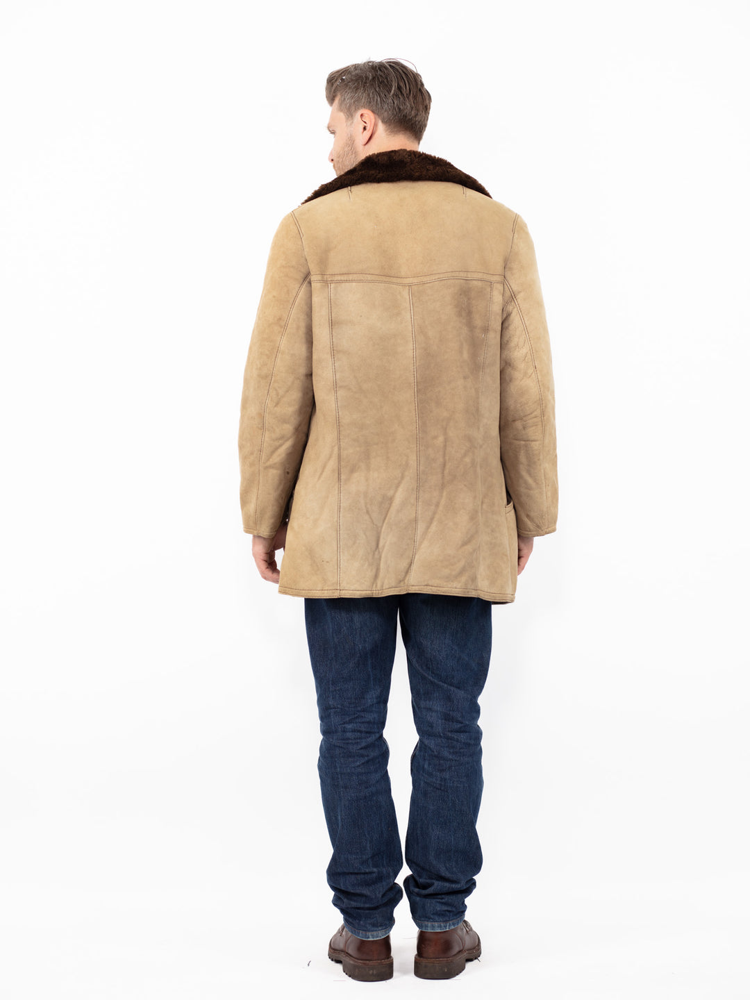 Vintage 70. gadu vīriešu aitādas mētelis bēšā krāsā