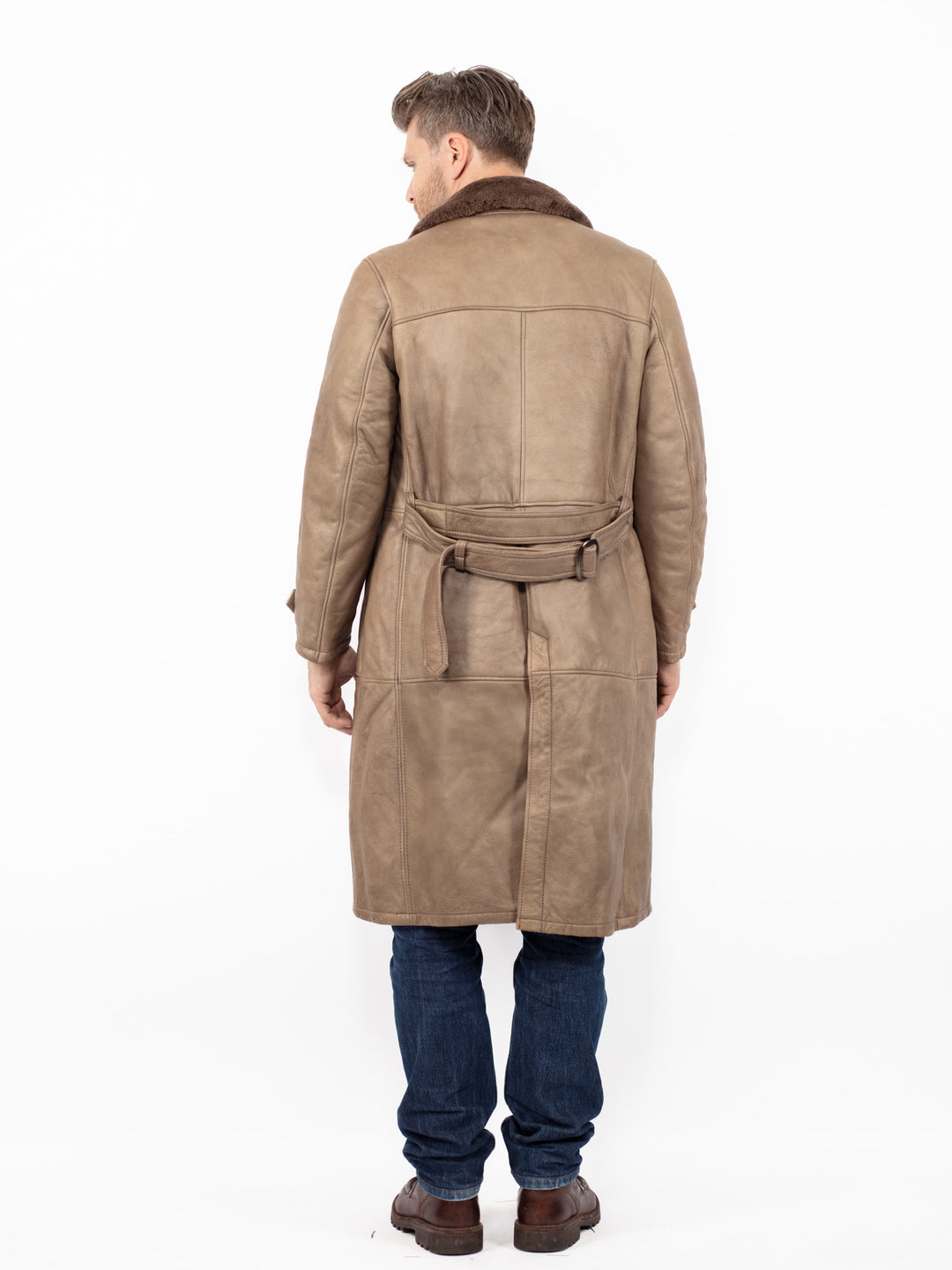 Vintage 70. gadu vīriešu aitādas ādas mētelis bēšā krāsā