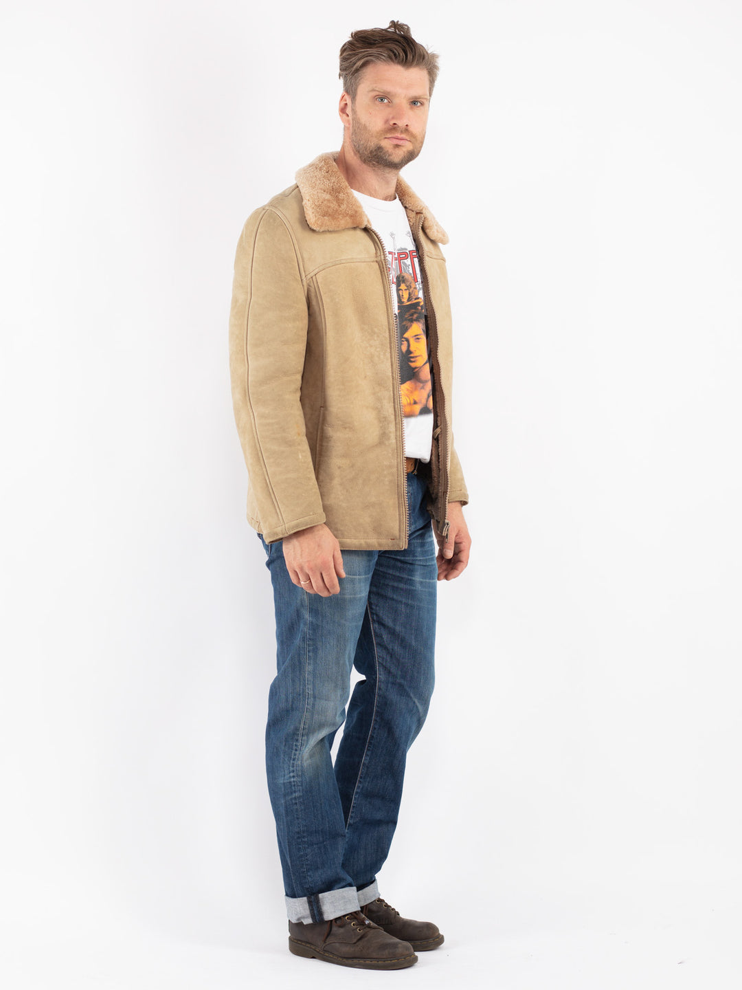 Vintage Men Sheepskin Jacket in Beige