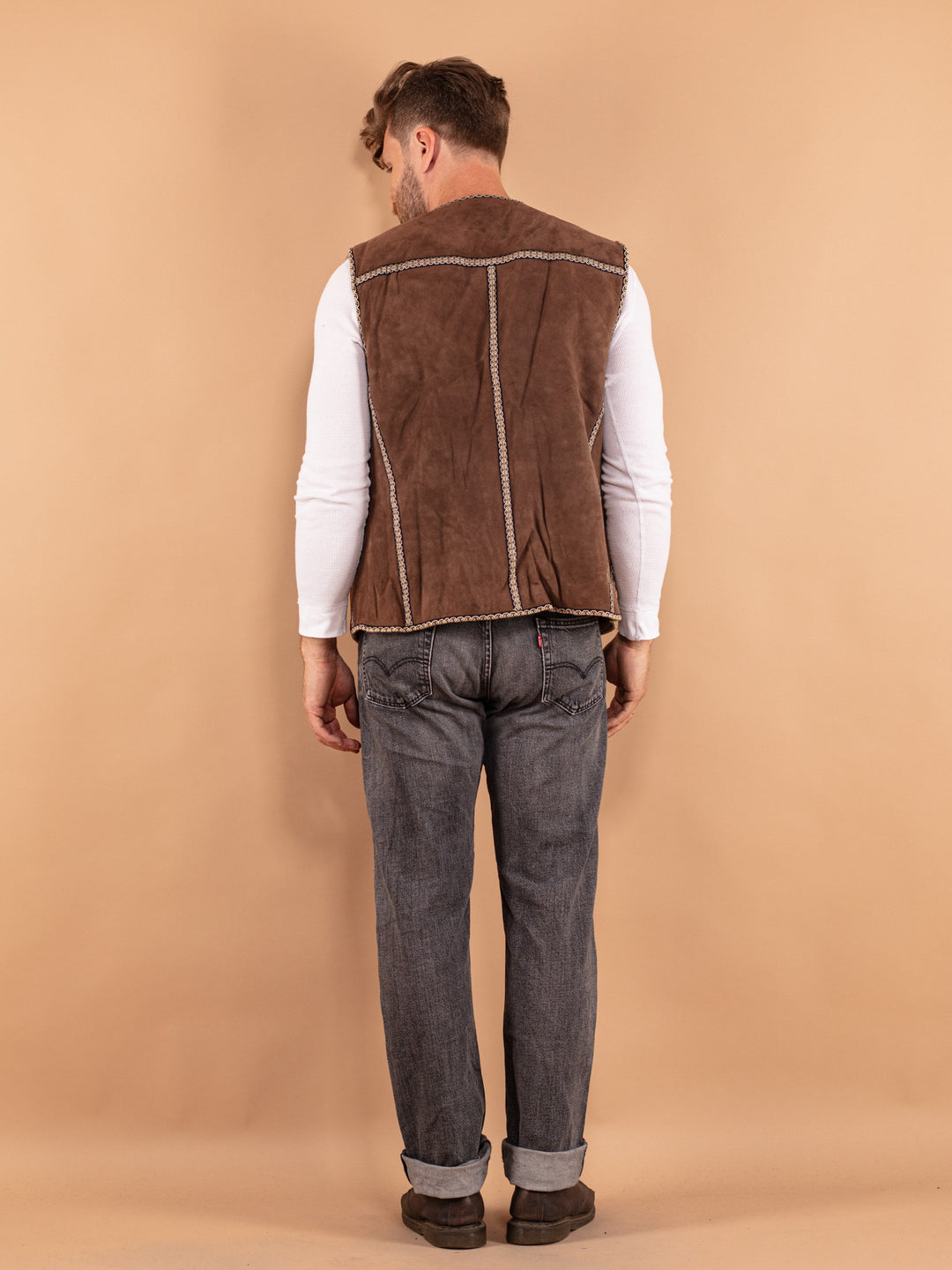 Vintage 70. gadu vīriešu aitādas veste brūnā krāsā