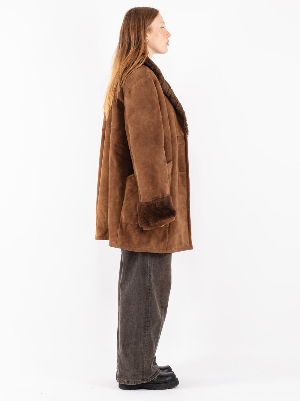 Vintage 70's Women Sheepskin Coat in Brown