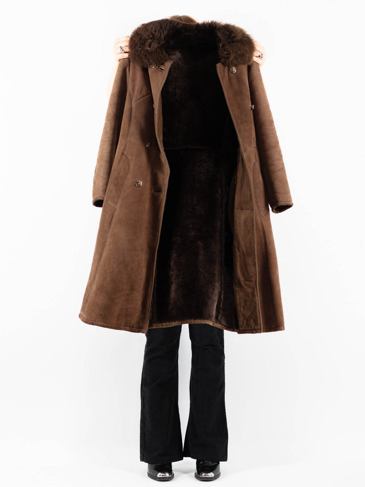 Vintage 70's Women Sheepskin Coat in BrownV9756