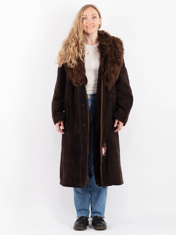 Vintage 70's Women Sheepskin Shearling Coat in BrownV9458