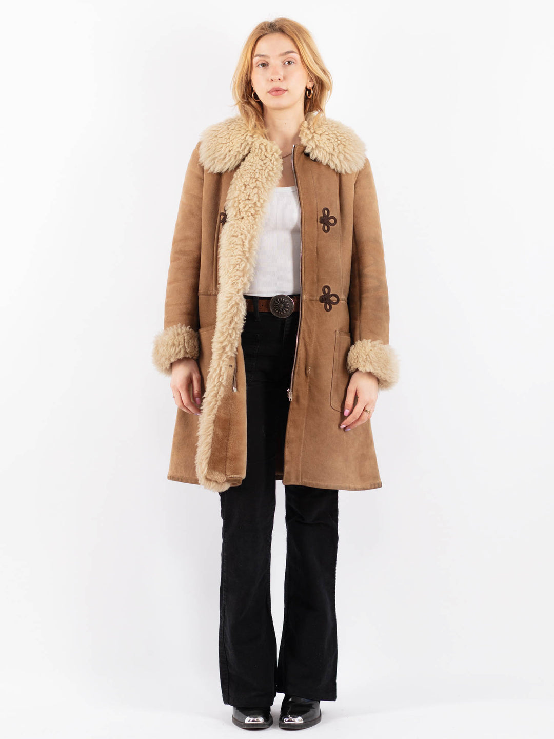 Vintage 70's Women Sheepskin Coat in BeigeV9656
