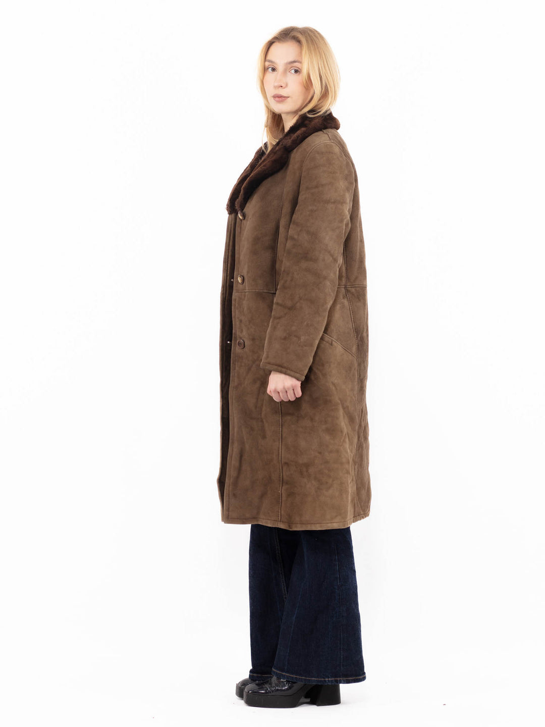 Vintage 70's Women Sheepskin Coat in Brown A1113