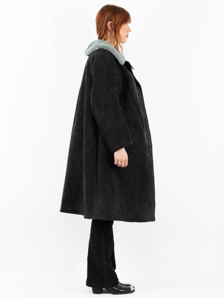 Vintage 70's Women Sheepskin Coat in GrayV9782