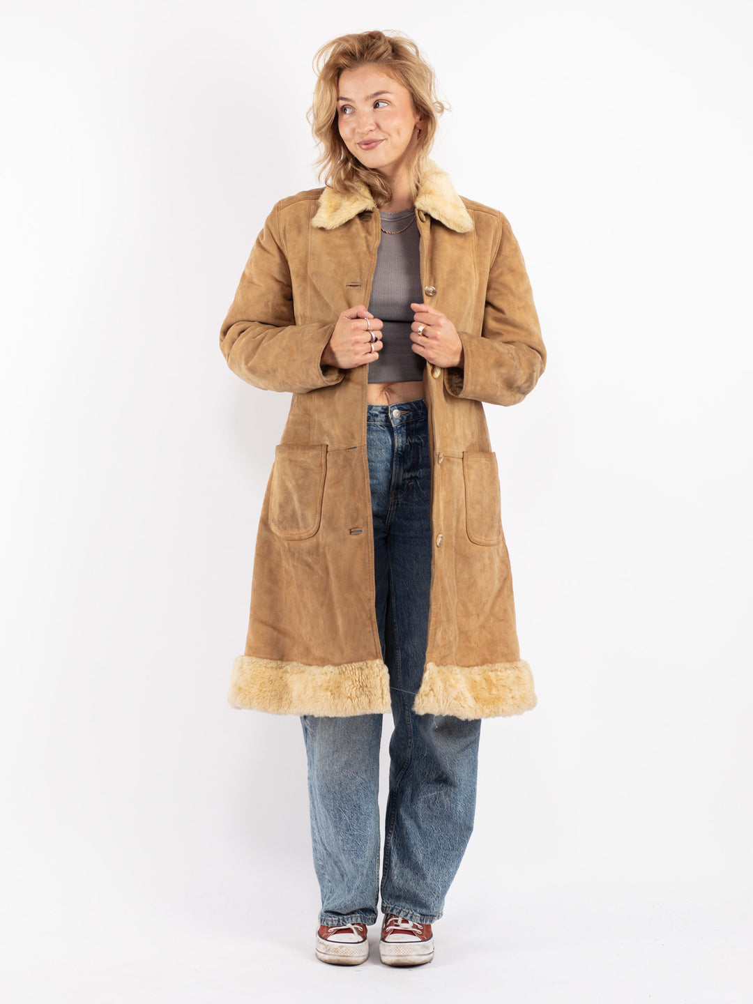 Vintage 70's Women Sheepskin Coat in Beige