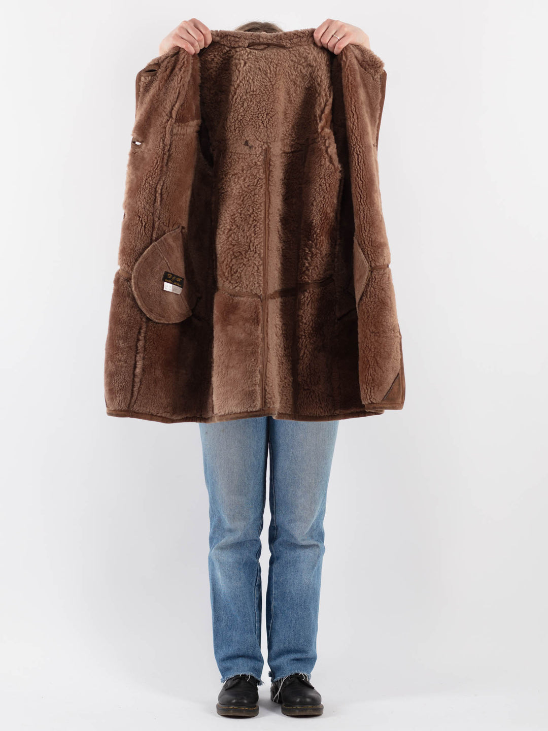Vintage 70's Women Sheepskin Coat in Brown