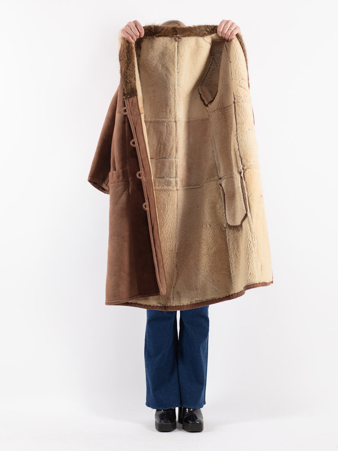 Vintage 70's Women Sheepskin Coat in Beige