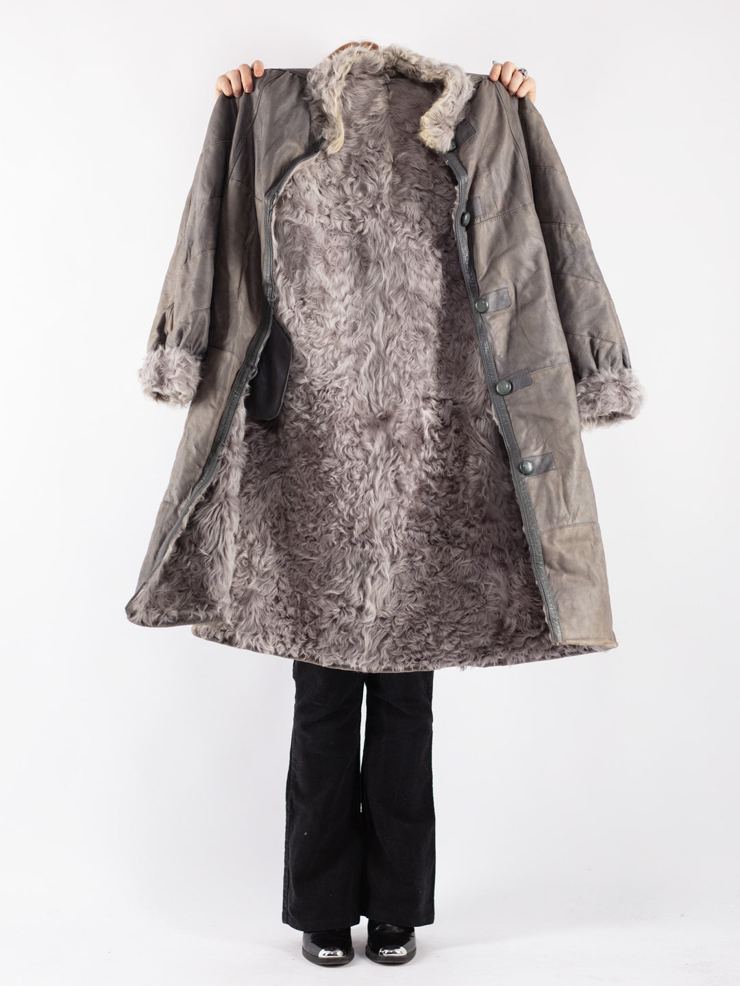 Vintage 70's Women Sheepskin Coat in Gray