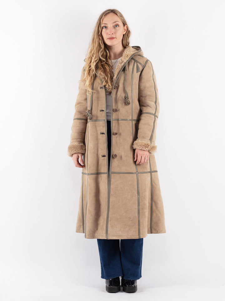 Vintage 70's Women Sheepskin Coat in Beige