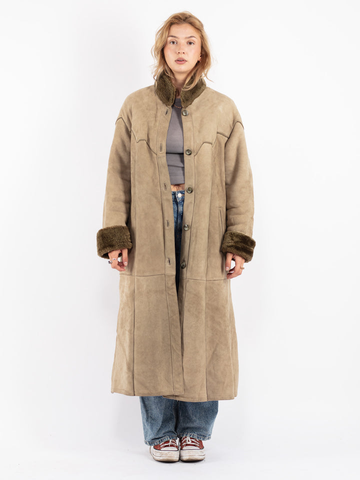 Vintage 70's Women Sheepskin Coat in Beige