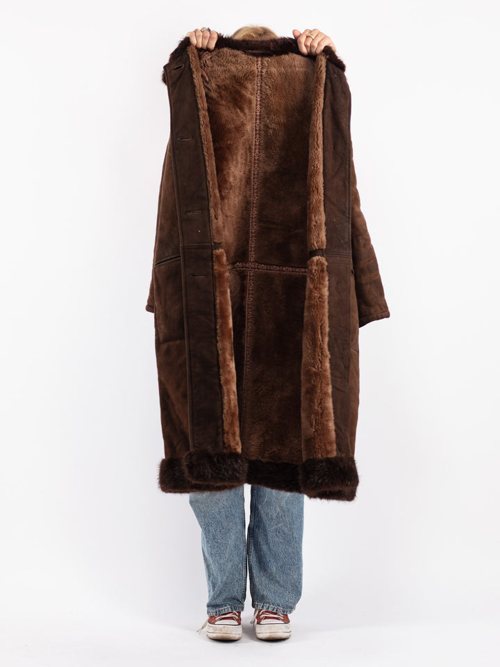 Vintage 70's Women Sheepskin Coat in Brown