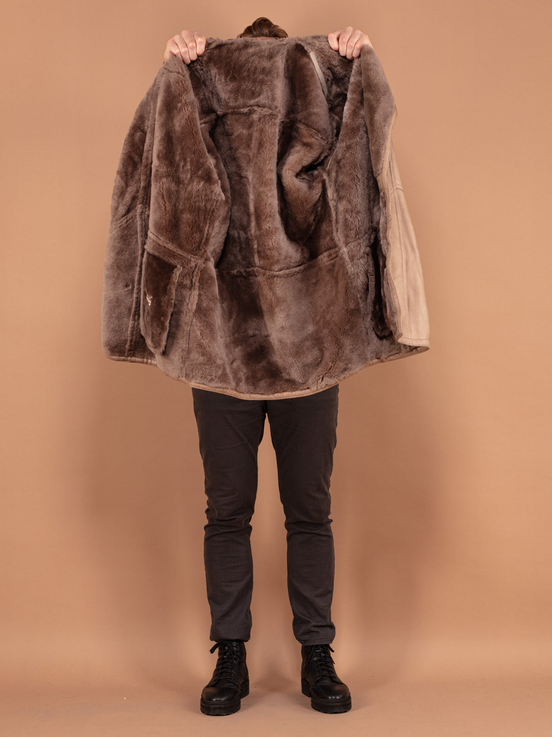 Vintage 80's Men Shearling Leather Coat in Beige - NorthernGrip