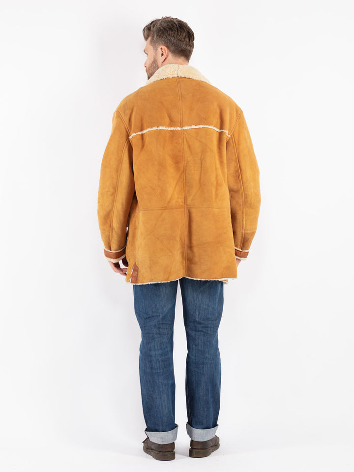 Vintage Men Sheepskin Shearling Coat in Brown