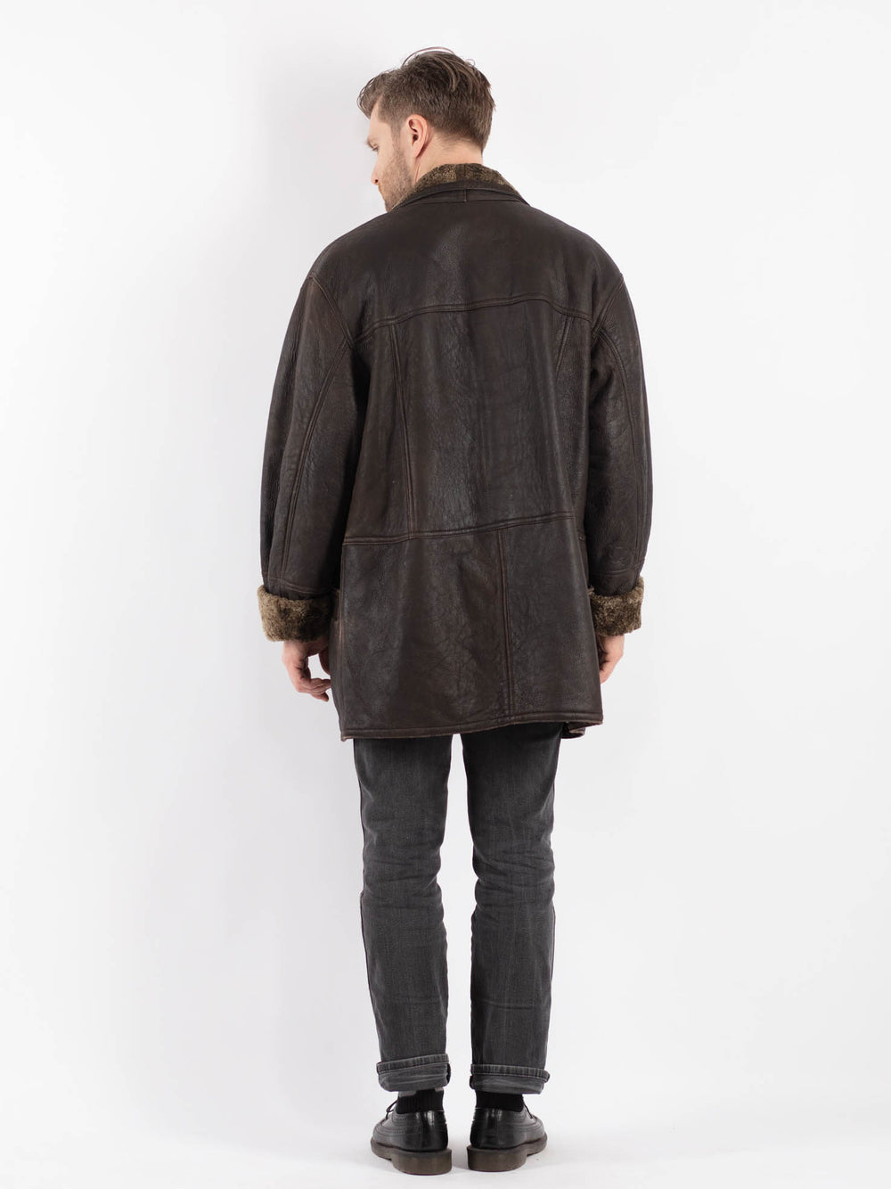 Vintage 80's Men Sheepskin Coat in Brown