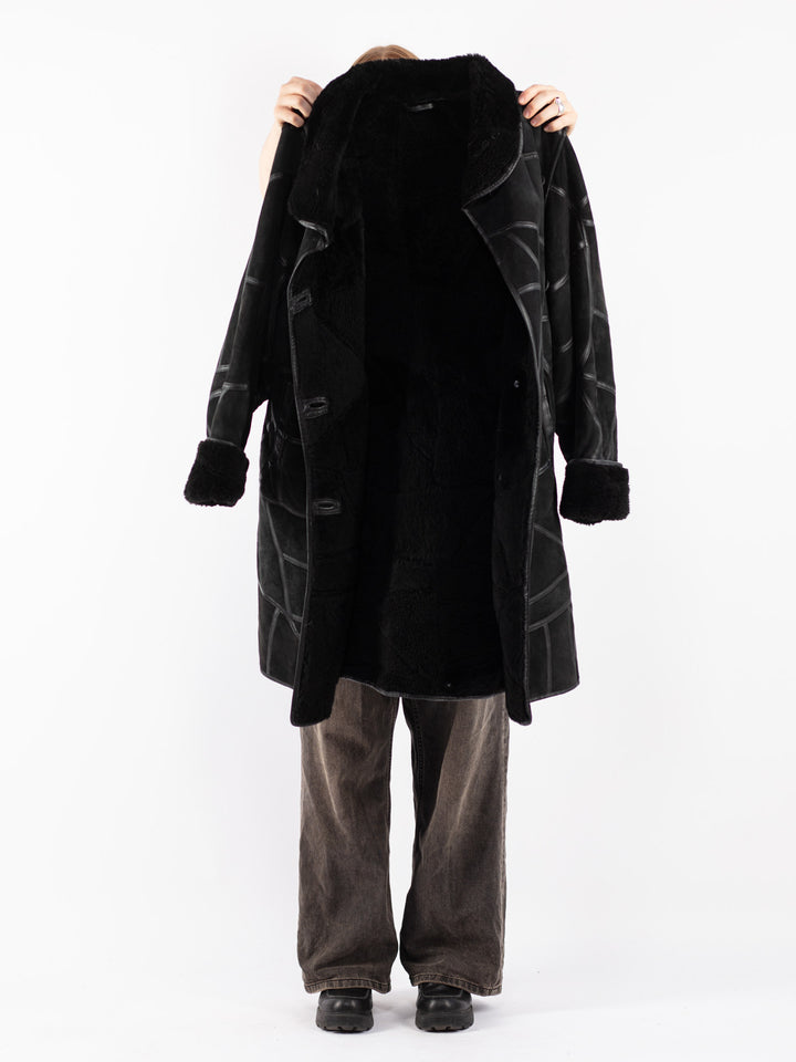 Vintage 80's Women Sheepskin Coat in Black