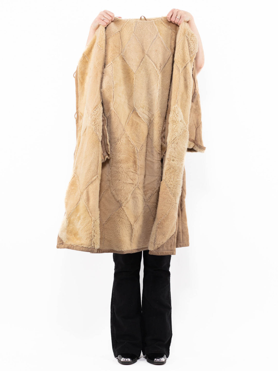 Vintage 80's Women Sheepskin Coat in BeigeA0879