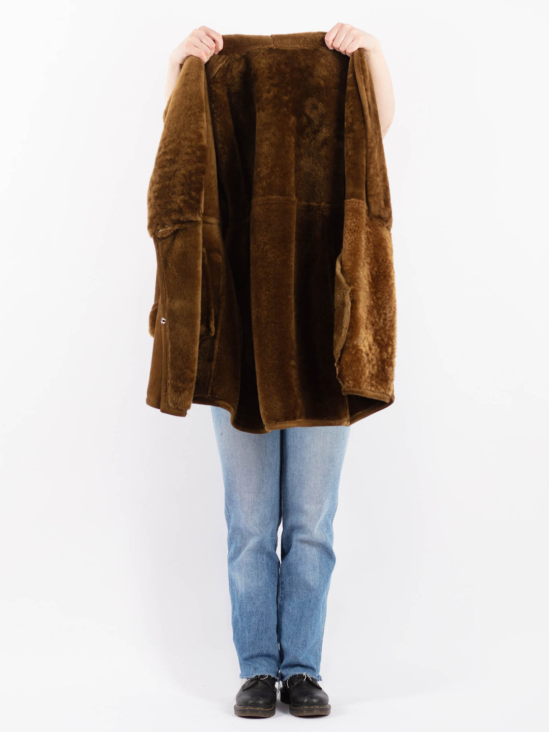 Vintage 80's Women Sheepskin Shearling Coat in BrownV9454