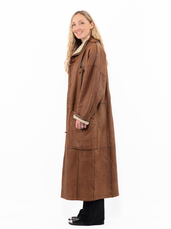 Vintage 80's Women Sheepskin Coat in BrownA0889