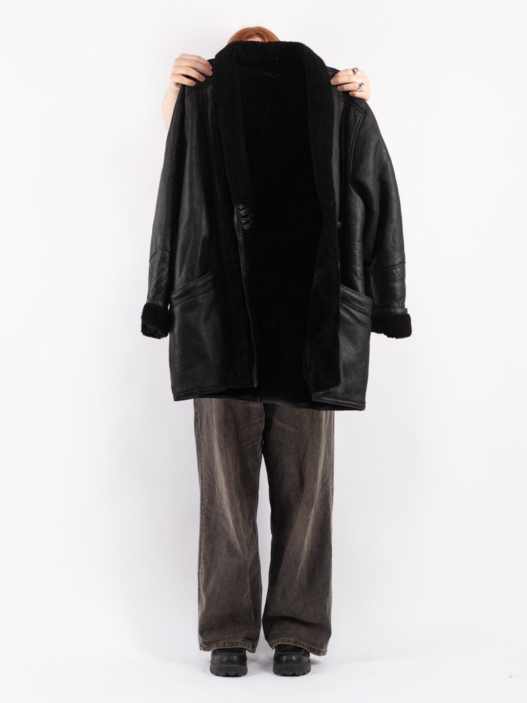 Vintage 80's Women Sheepskin Coat in Black