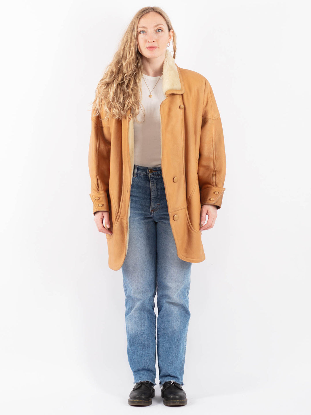 Vintage 80's Women Sheepskin Shearling Coat in BeigeV9478