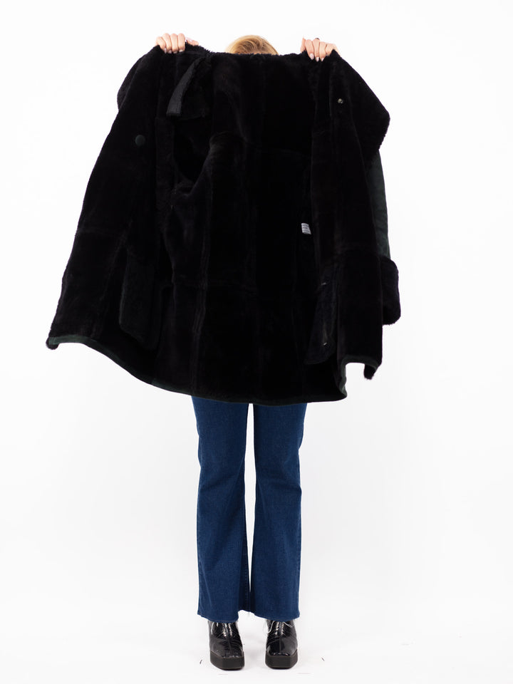 Vintage 80. gadu sieviešu Hide Society aitādas mētelis melnā krāsā