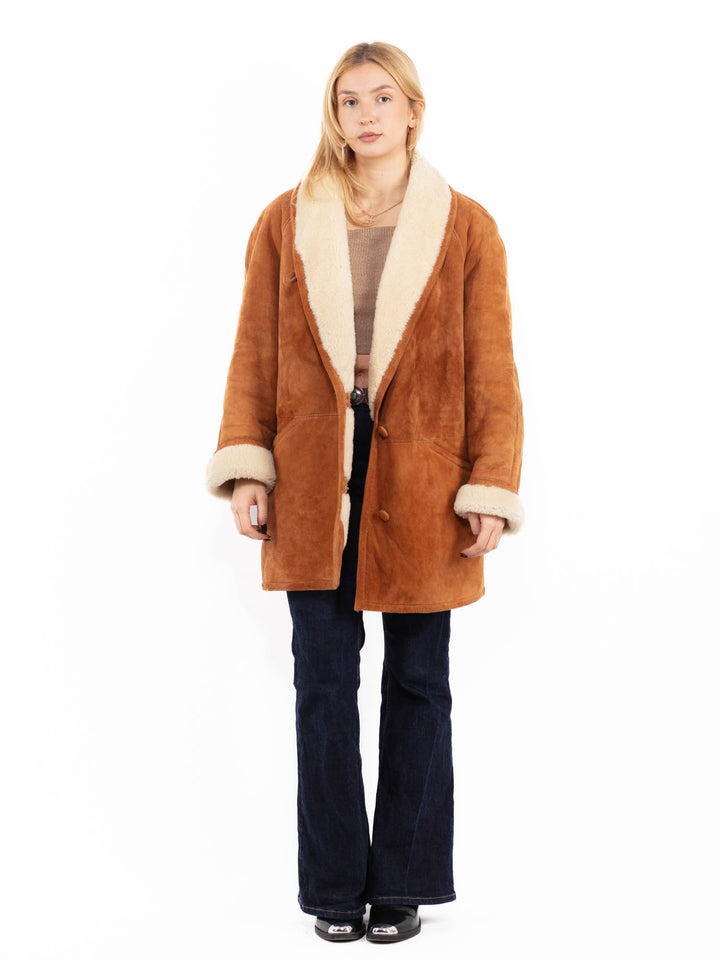 Vintage 80's Women Oversized Sheepskin Coat in Brown