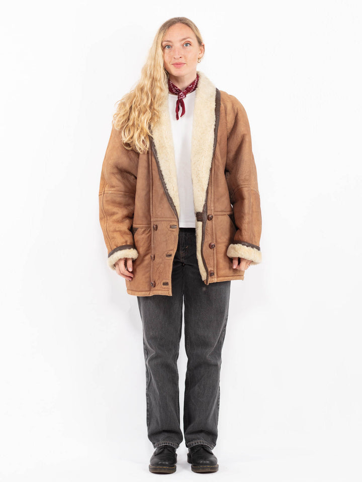 Vintage 80's Women Oversized Sheepskin Coat in Brown