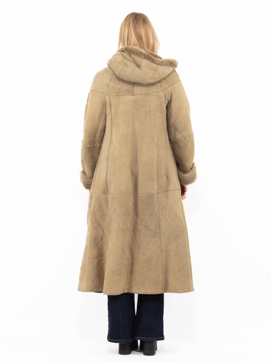 Vintage 80's Women Sheepskin Coat in BeigeA1163