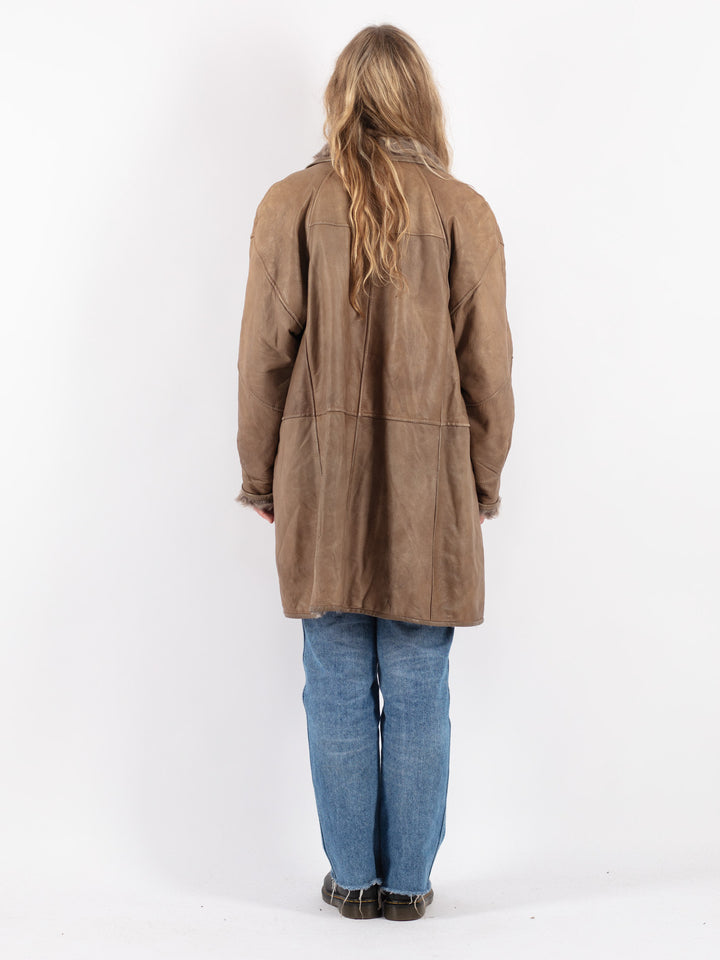 Vintage 80's Women Sheepskin Coat in Beige