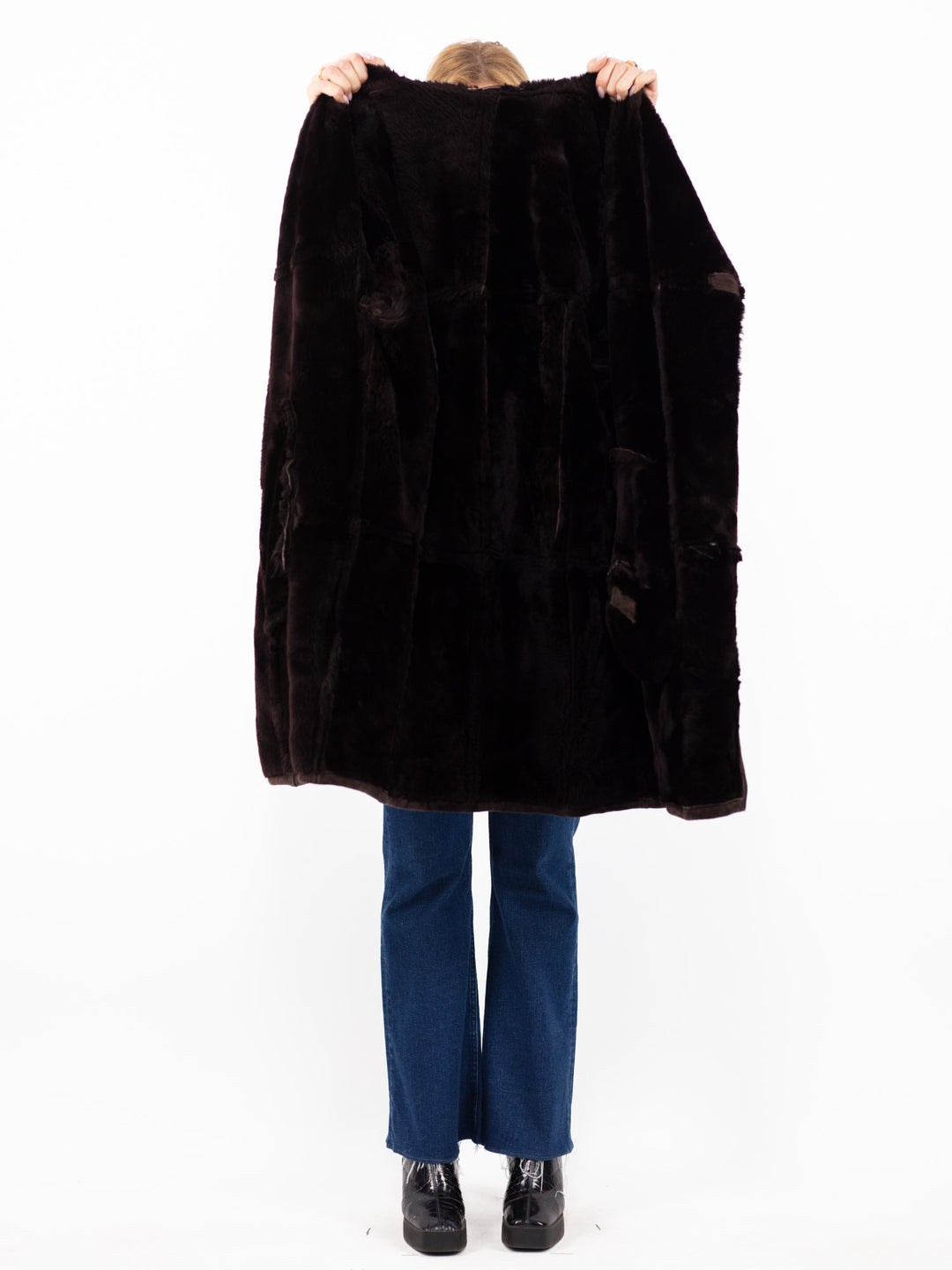 Vintage 80. gadu sieviešu kapuces aitādas mētelis bordo brūnā krāsā