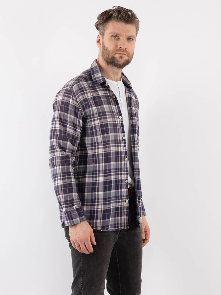 Vintage 00's Men Long Sleeve Shirt in BlueZ971
