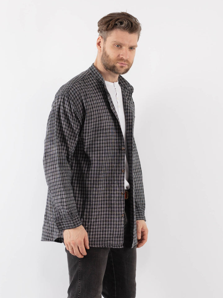 Vintage 90's Men Plaid Flannel Shirt in GrayZ975