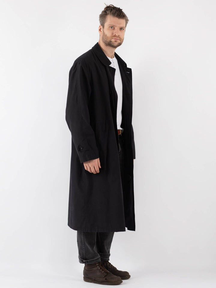 Vintage 90's Men Mac Coat in BlackZ841
