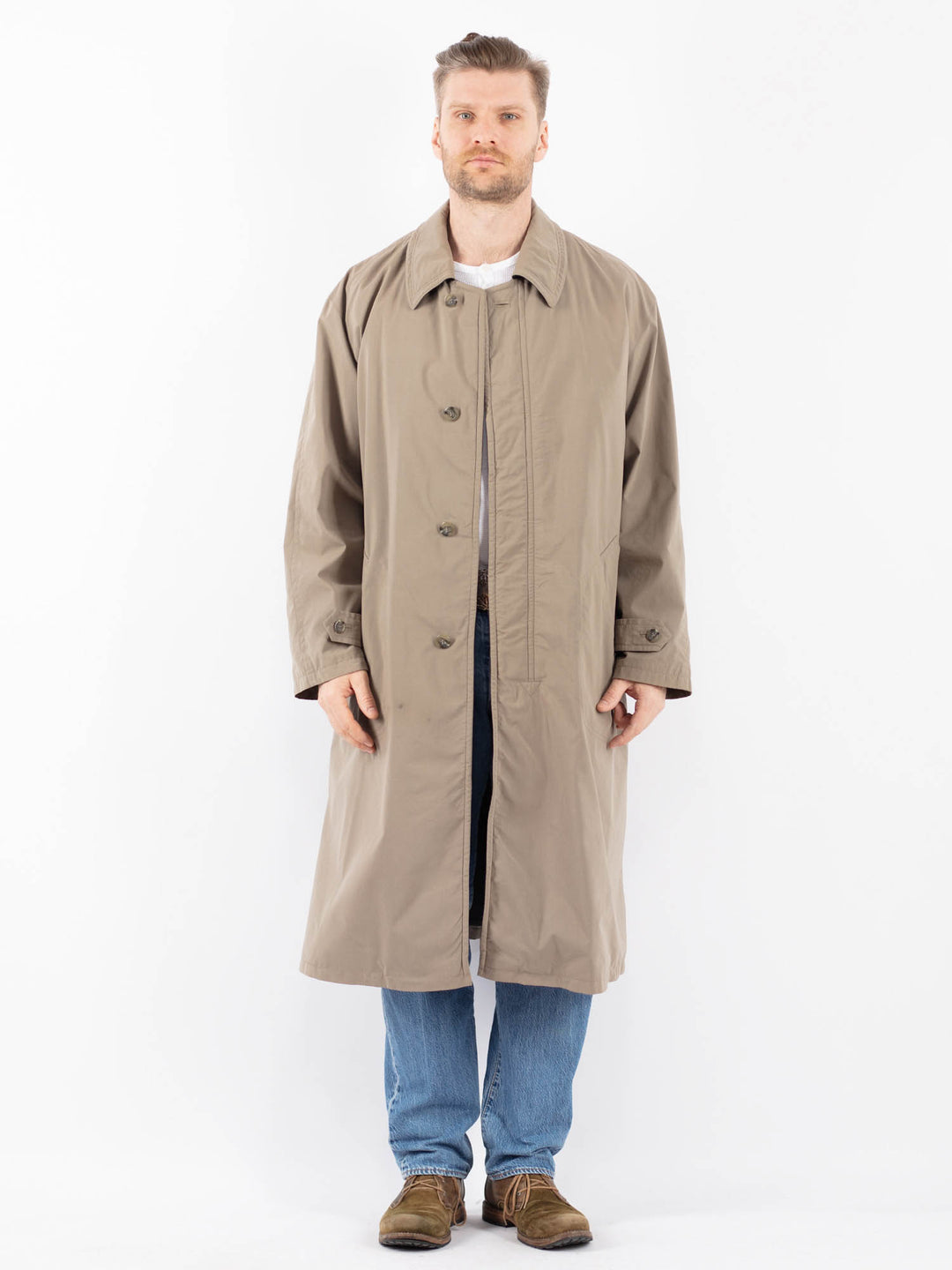 Vintage 90's Men Mac Coat in Beigev