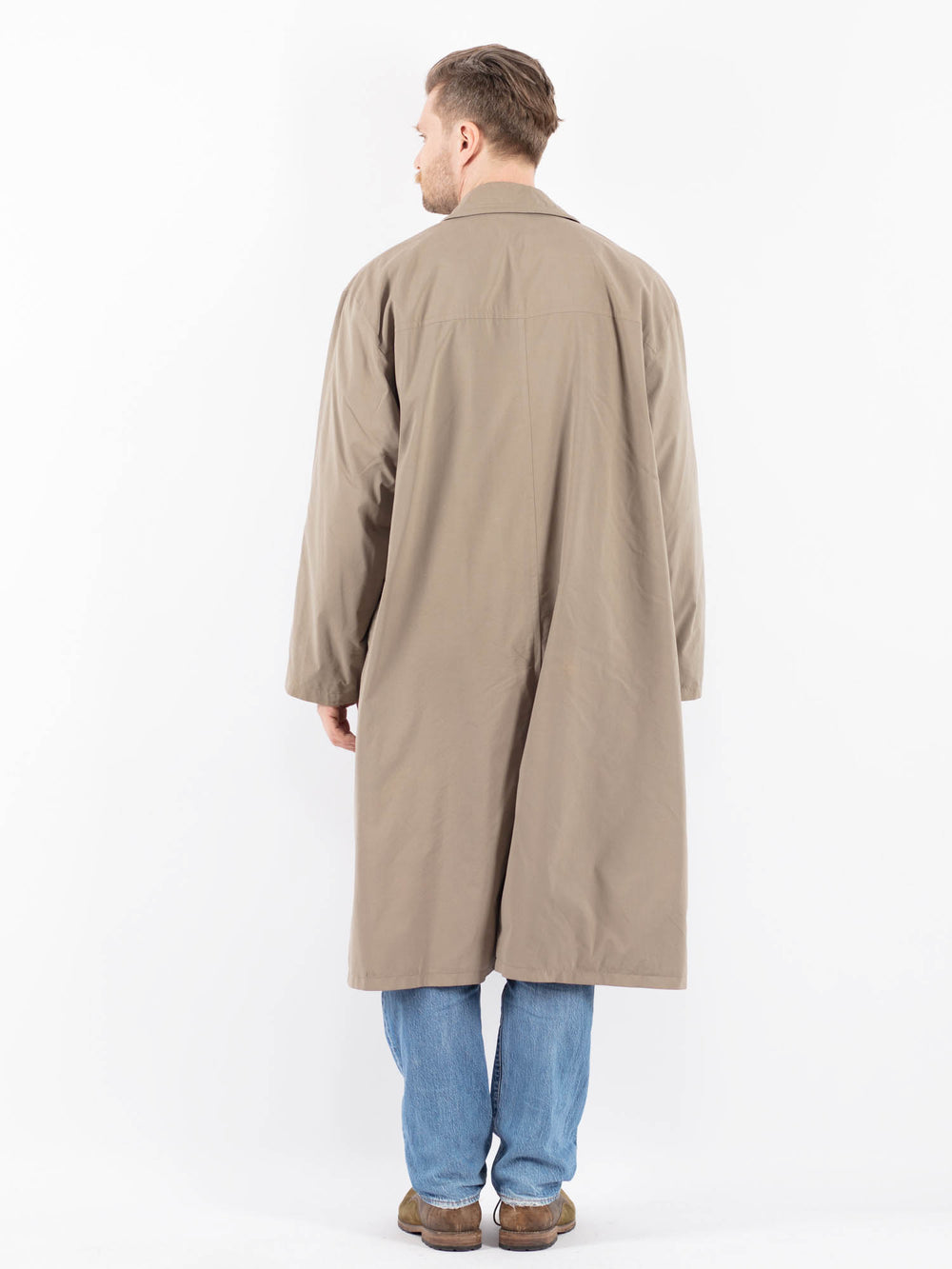 Vintage 90's Men Mac Coat in Beigev