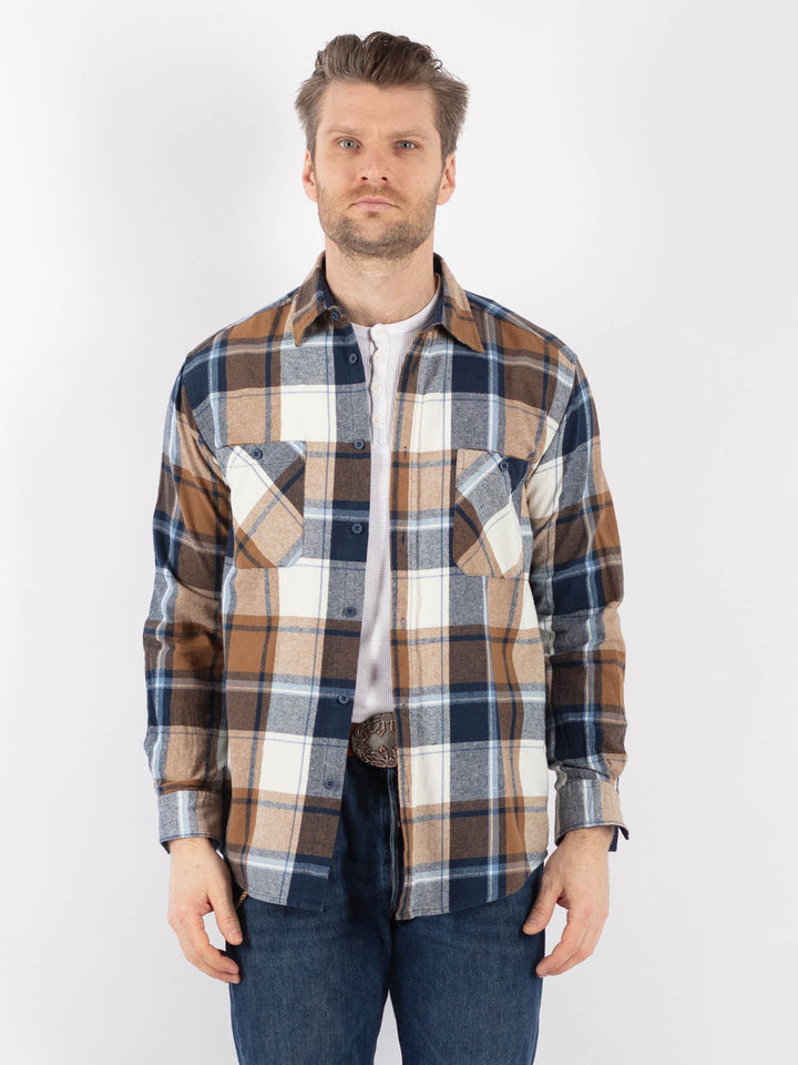 Vintage 90's Men Plaid Flannel Shirt in MultiZ1161