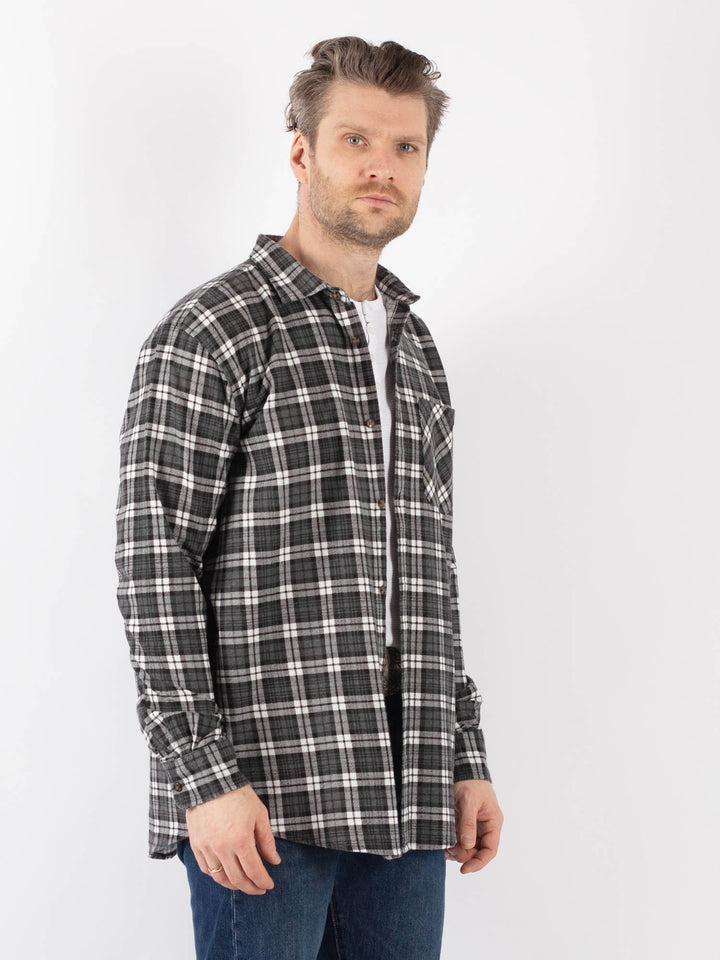 Vintage 90's Men Plaid Flannel Shirt in GrayZ1163