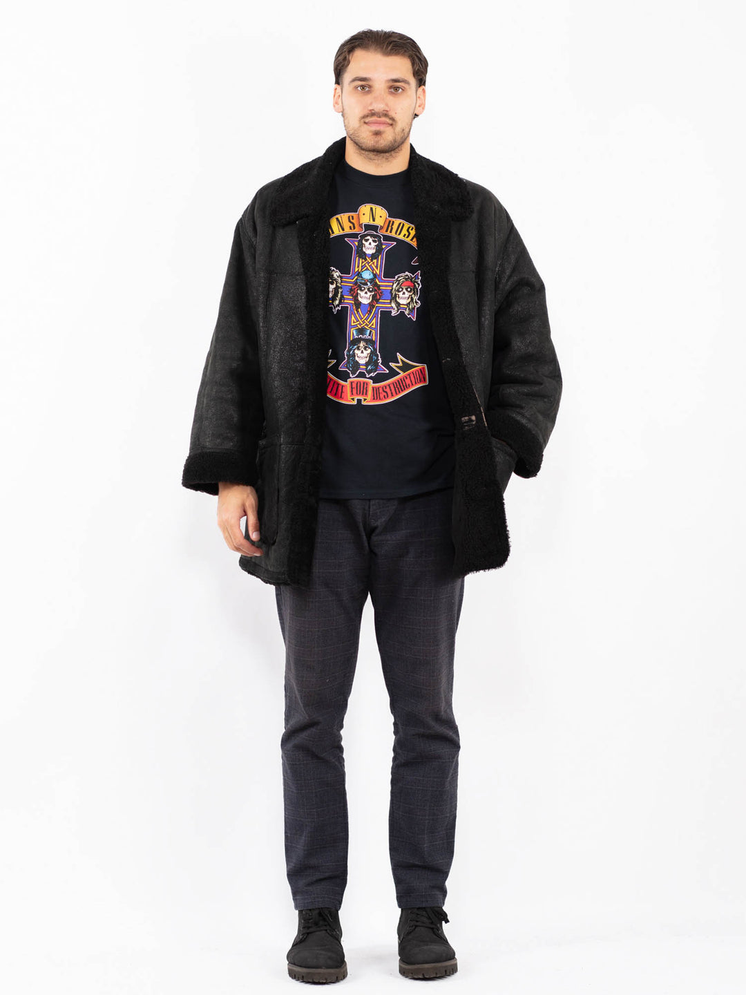 Vintage 90's Men Sheepskin Coat in BlackZ2411